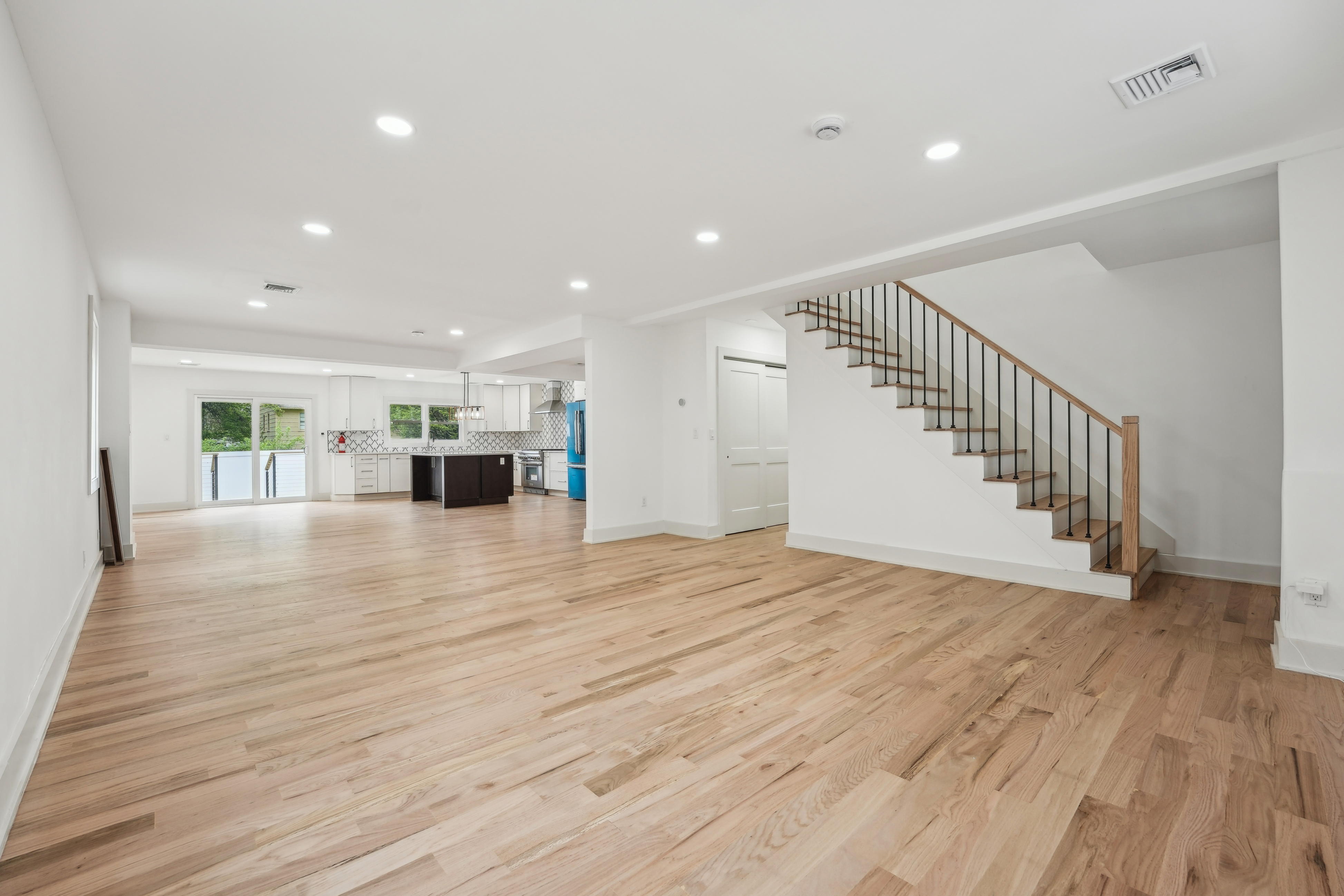 25 Sterling Drive Livingston NJ living photo 13